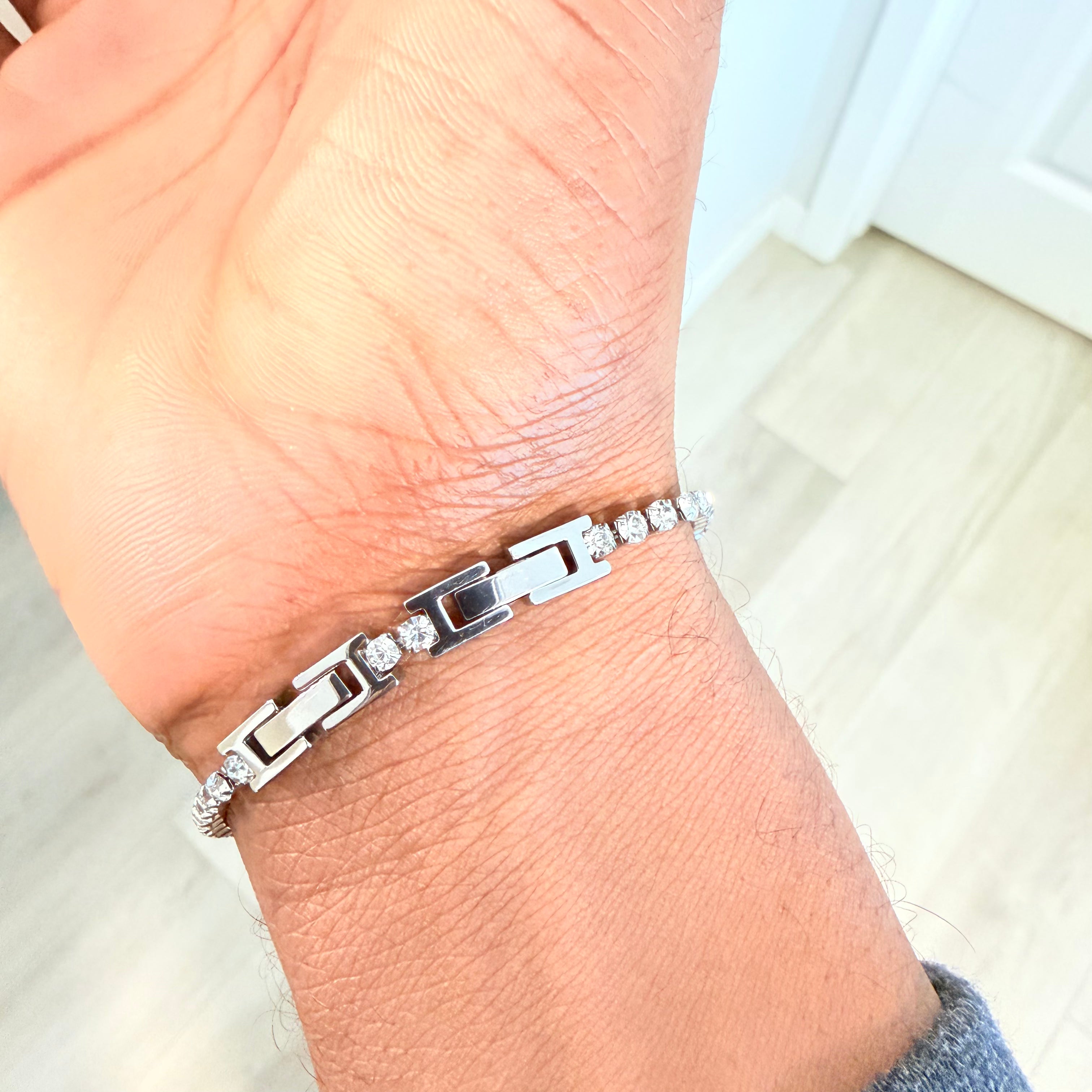 Tennis Bracelet with Adjustable Extension | Zirconia